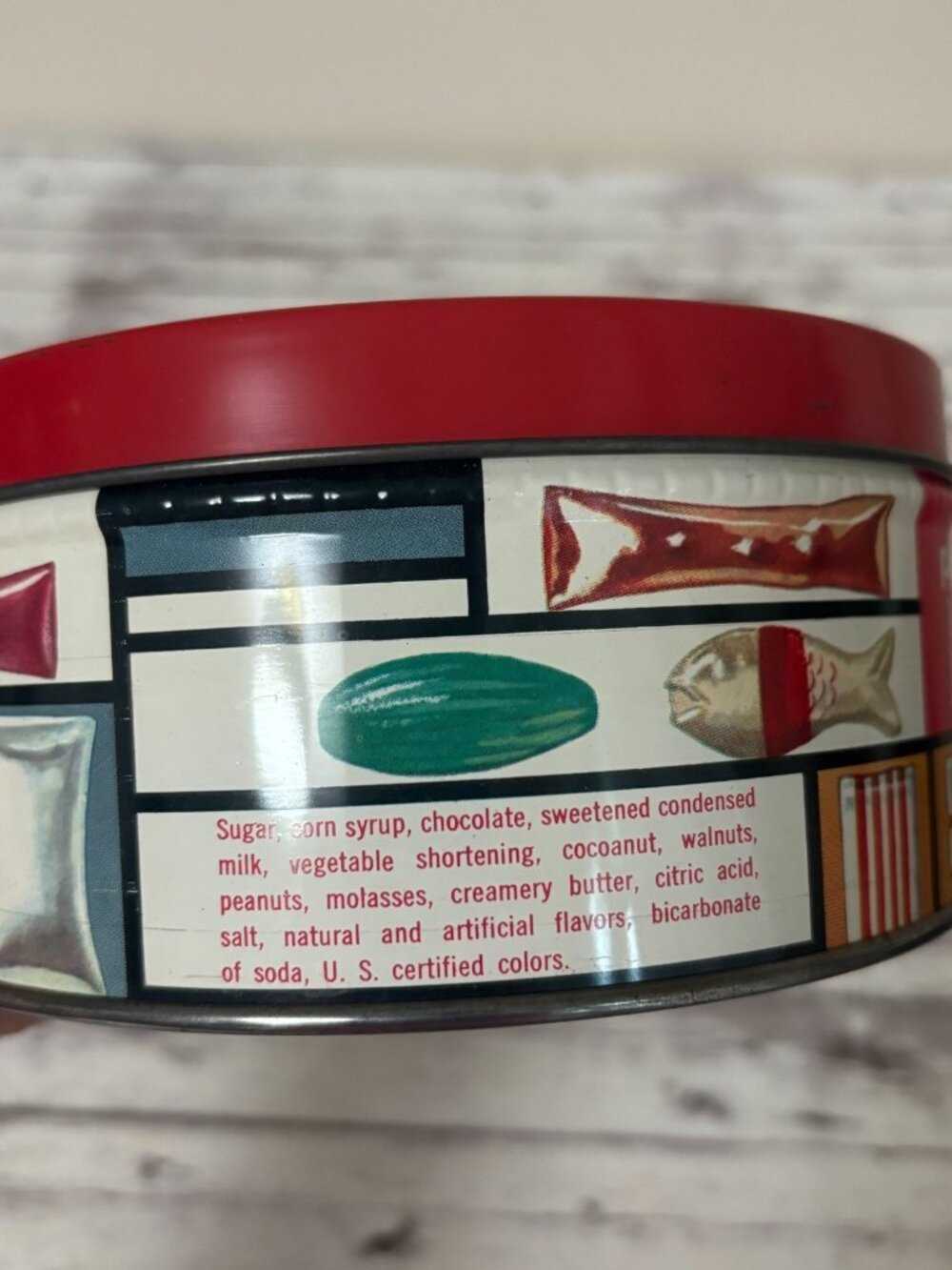 1960's MCM Vintage Plantation Daintes Tin by Plantation Chocolate Candy - Picture 5 of 9